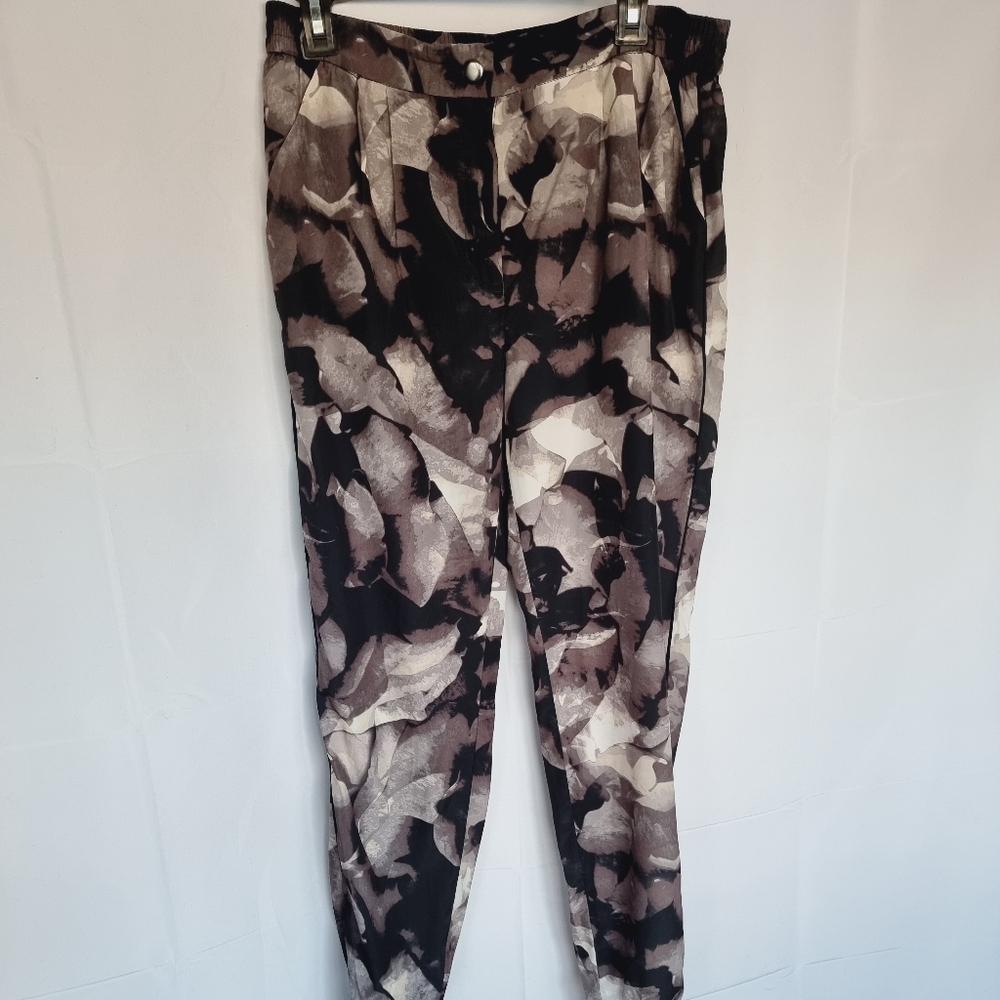 🌟2/$30 Sale!Mix & Match🌟Massimo Light Weight Pants